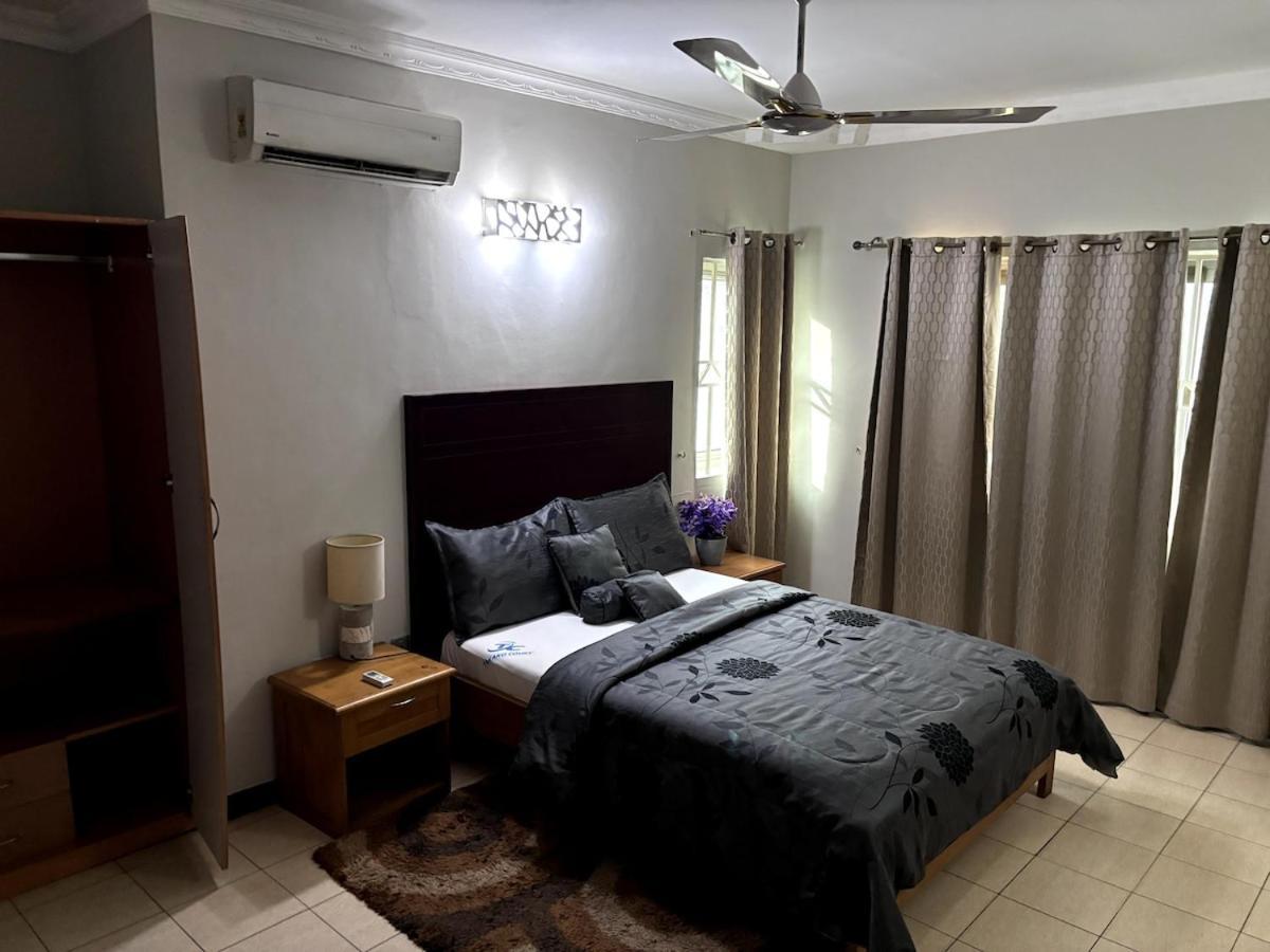 Takako Court Luxury Houses & Apartments, East Legon Accra Kültér fotó