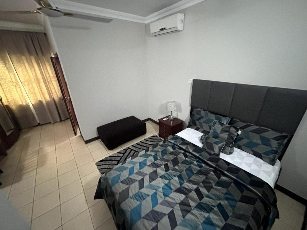 Takako Court Luxury Houses & Apartments, East Legon Accra Kültér fotó